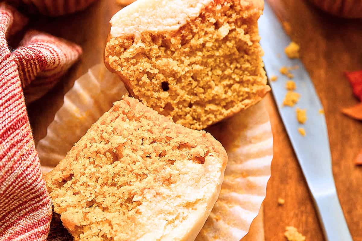 Delicious Pumpkin Cream Cheese Muffins